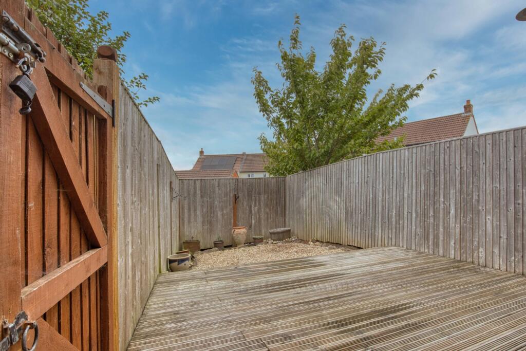 Ewemove Taunton - Graham Way (5)