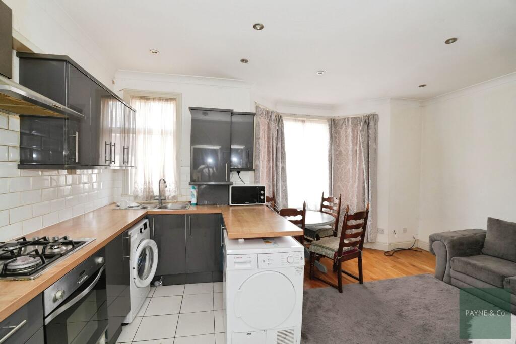 Open Plan Kitchen Lounge Diner