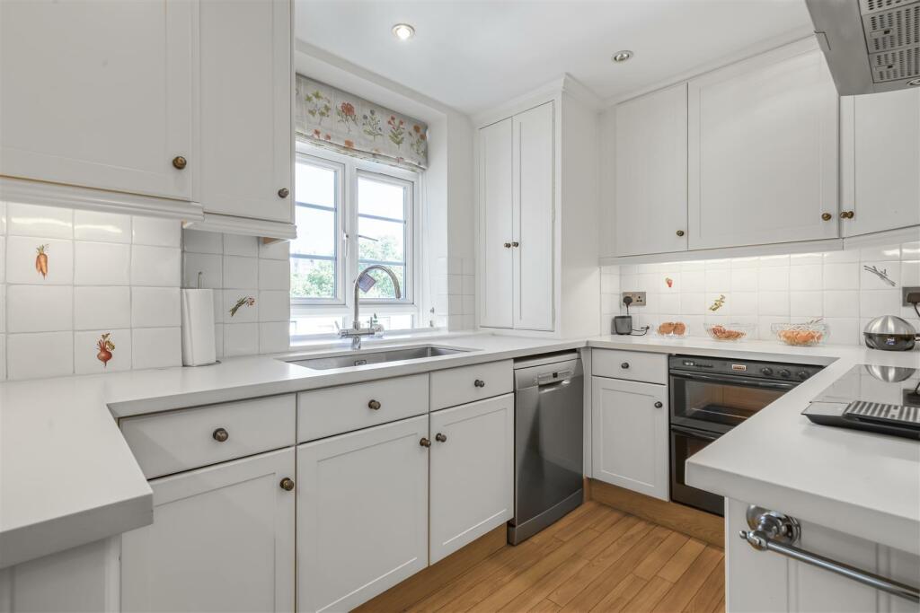 Westminster Gardens - Kitchen