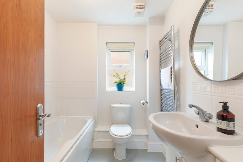 Family bathroom