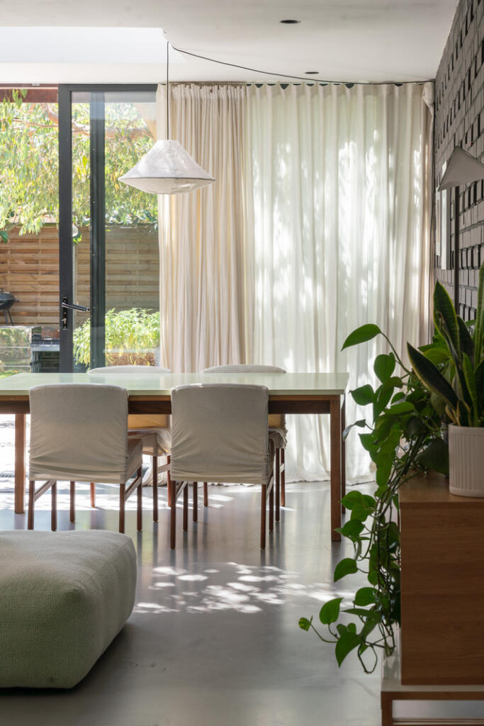 296429 - ALBION-DRIVE-2025-09.jpg