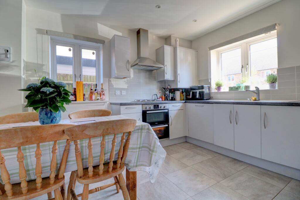 Kitchen-breakfast room