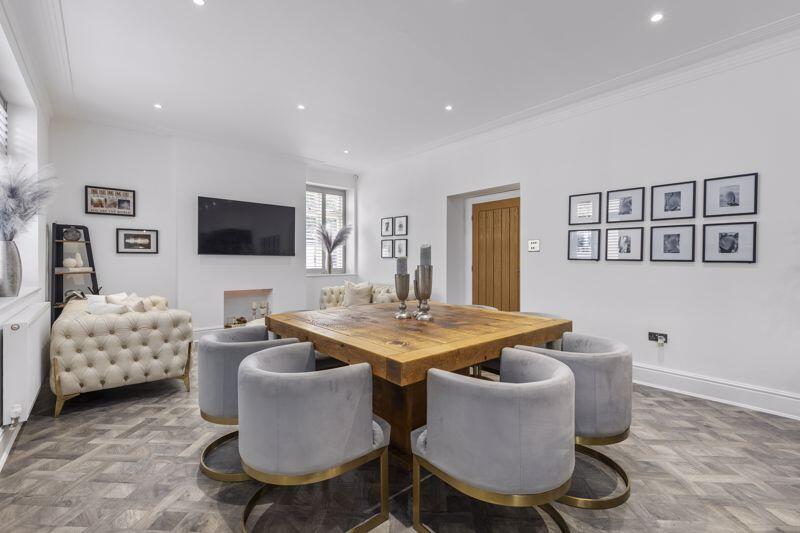 Dining_Area