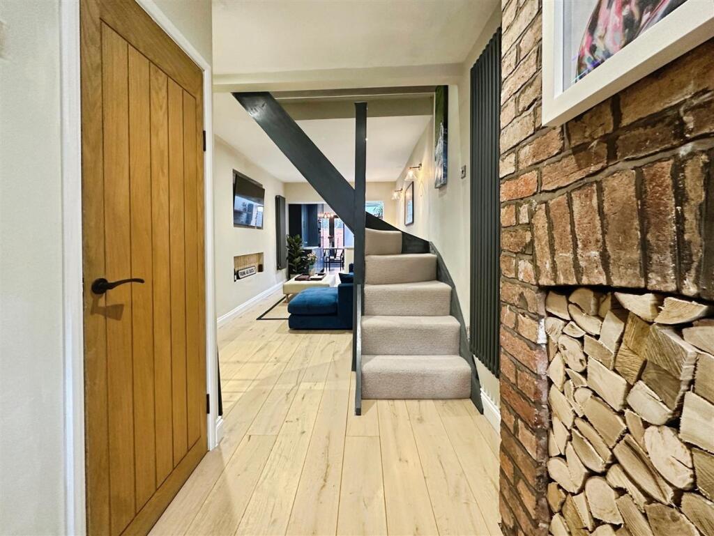 655e8f88--41C4-8482-9E78B8B580AB-69919-00002D01A28