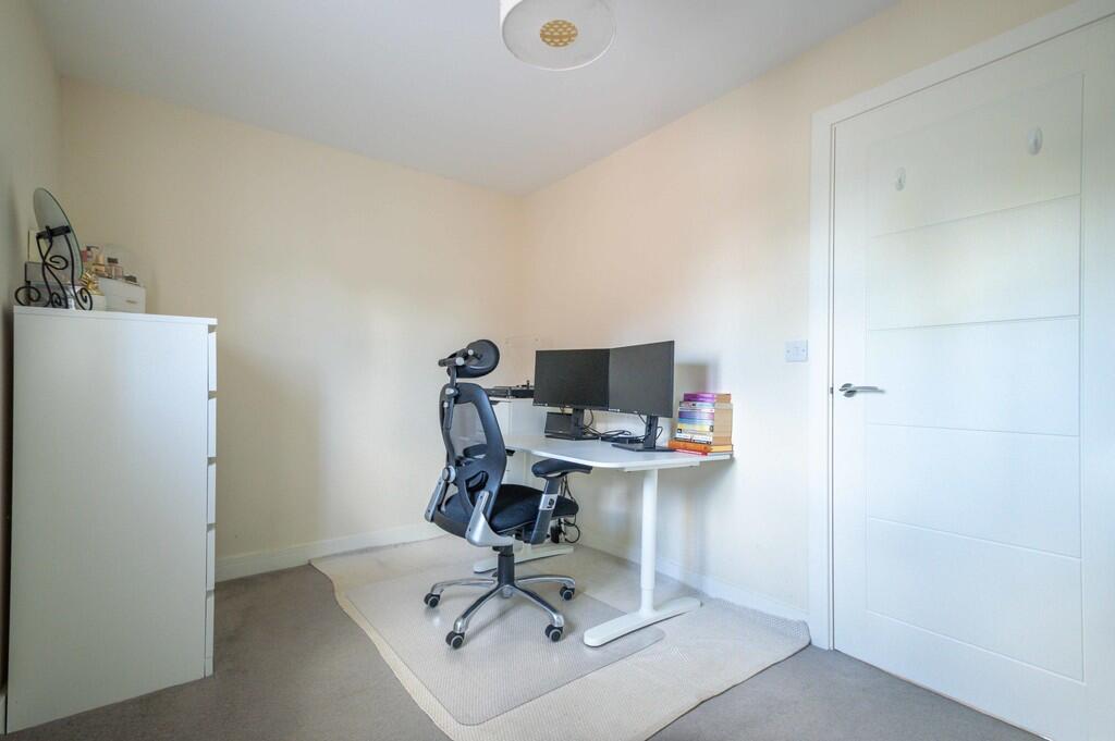 8 Griffin Gardens...