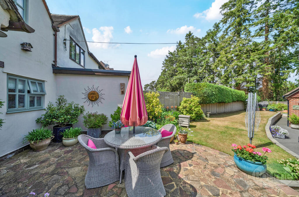 f4b64d8b-0f02-42e...