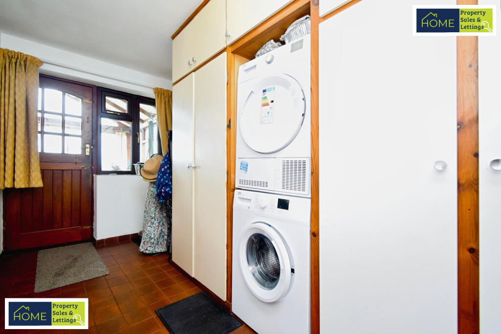 99 Oakley Road, Shepshed, Leicester, LE12 9AU