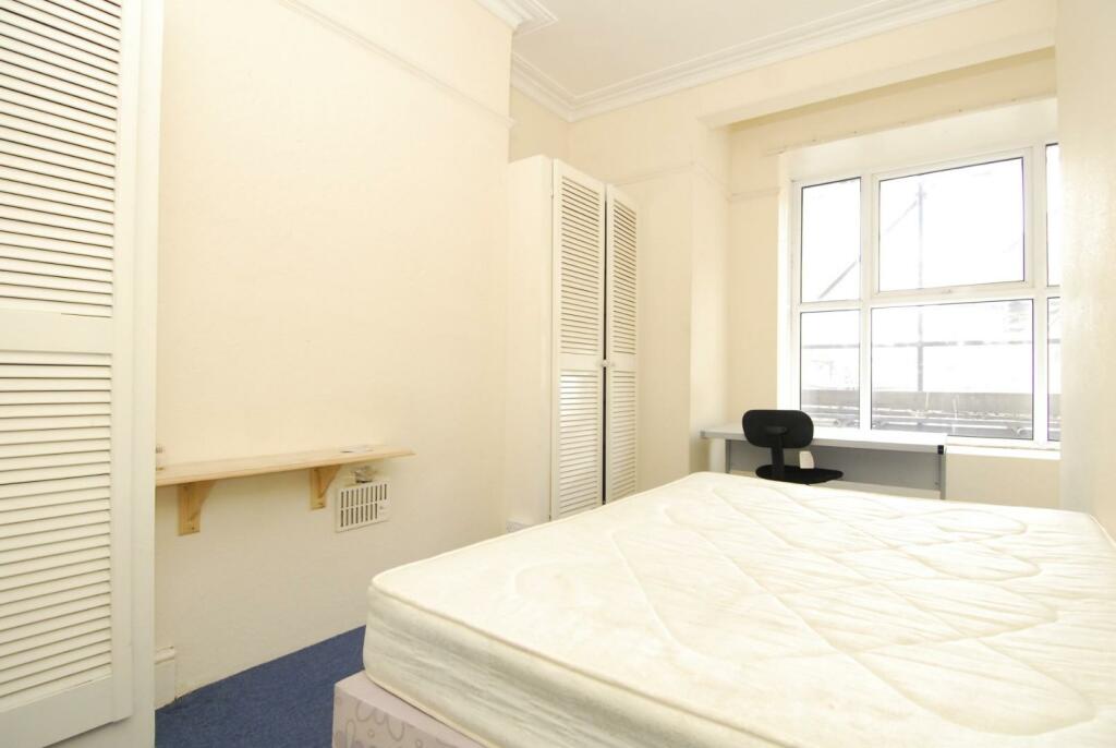 18BedfordPark005.JPG