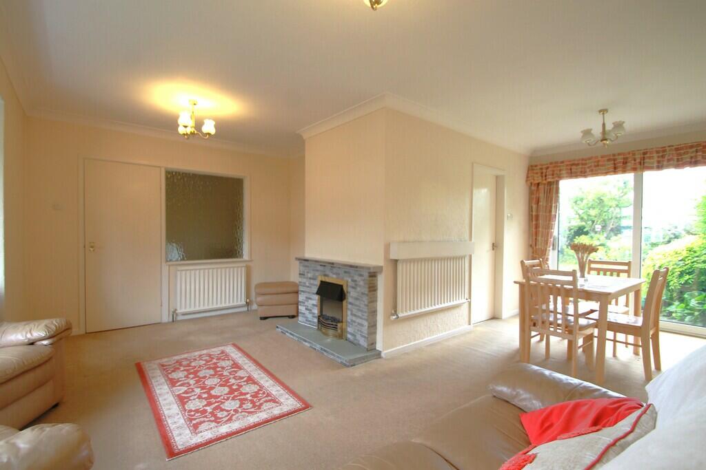 Living/Dining Room