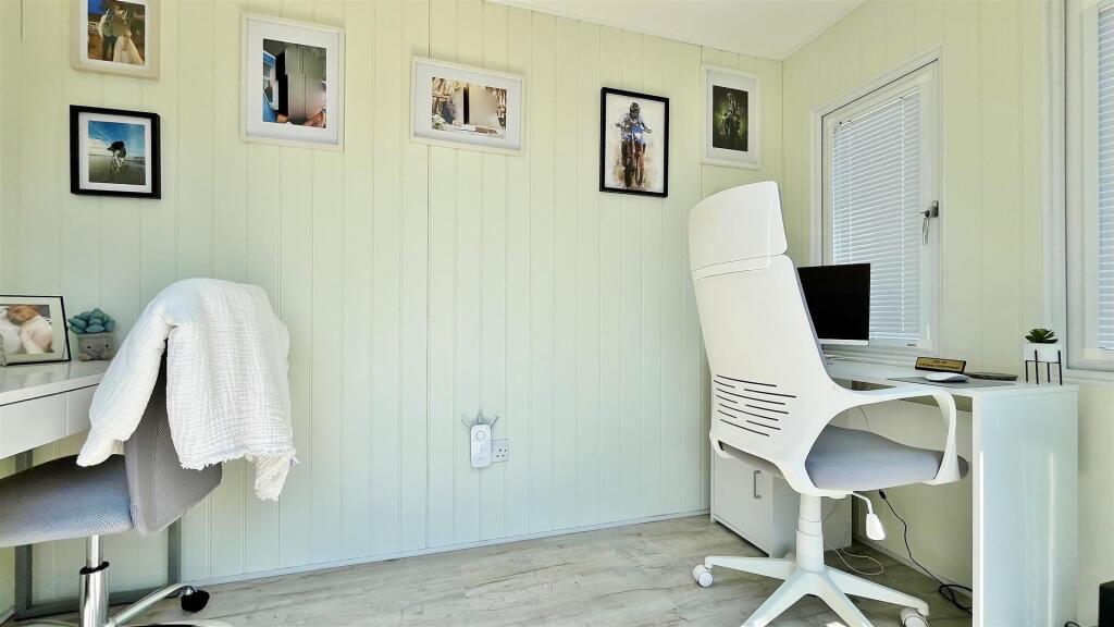 Garden Office