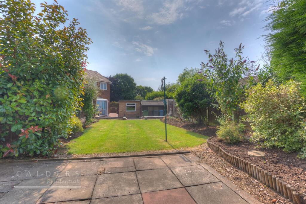 Perryscroft Crescent (8).jpg