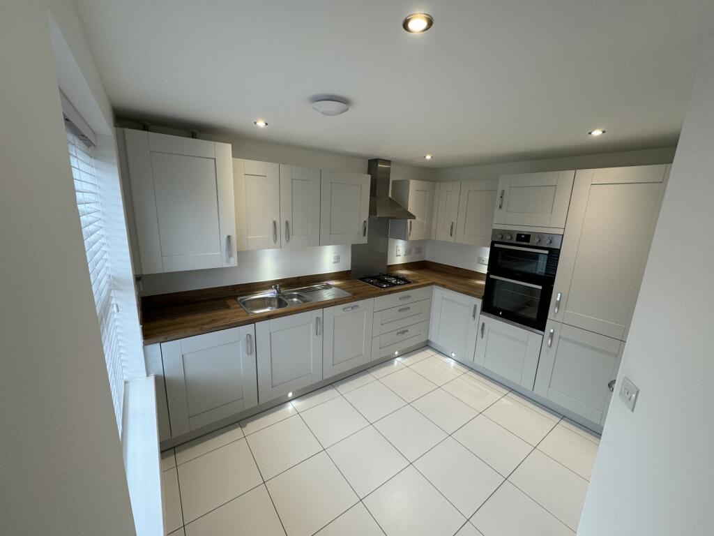 03-kitchen