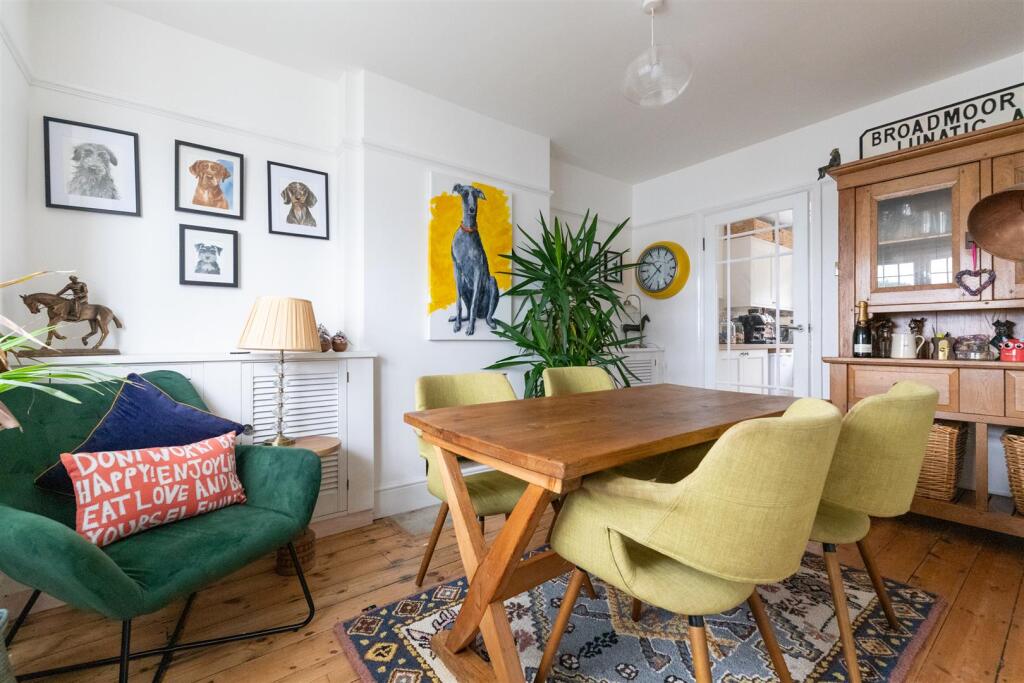 80 Churvh Street (9 of 19).jpg