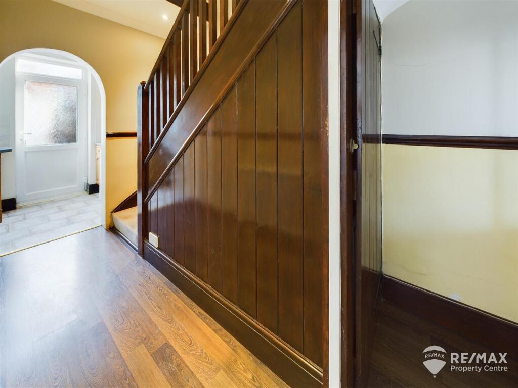 Entrance Hall.jpg