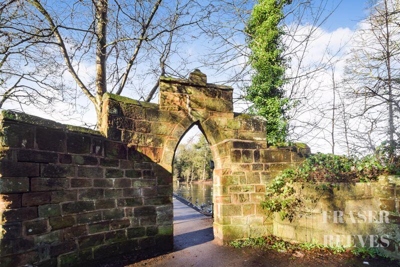 BEAUTY SPOTS CLOSE BY