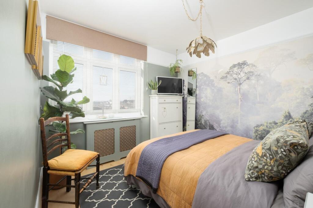 61 Holmes Hill Road, BS5--13.jpg