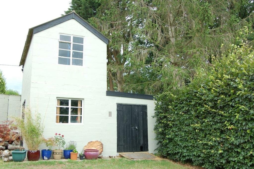 Double storey former garage.jpg
