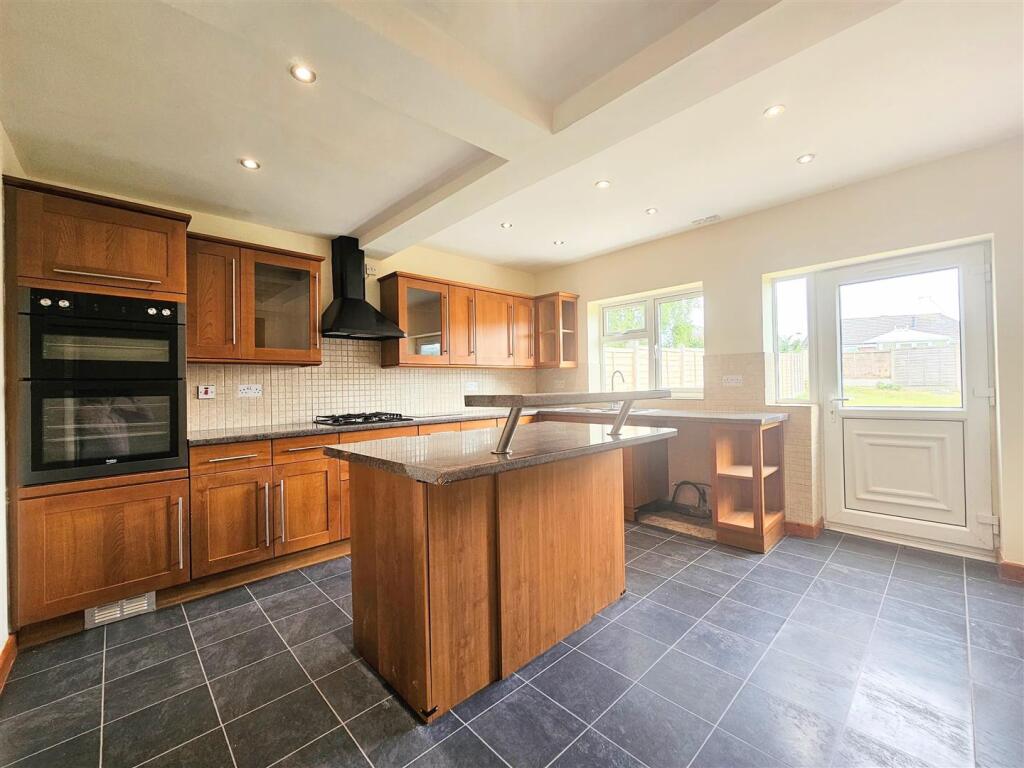 5 Downie Road 5