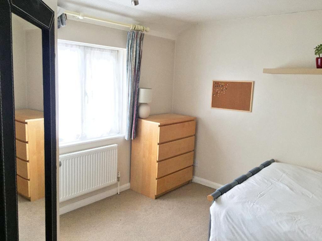 Bedroom with ensuite