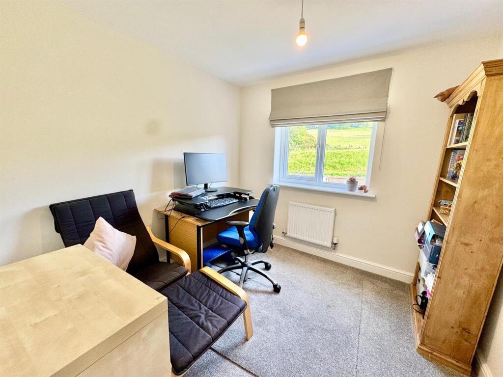 PHOTO-2025-05-21-07-30-25 (3).jpg