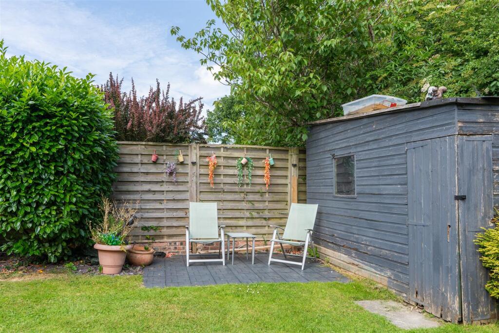 14 Barnside Way-49.jpg