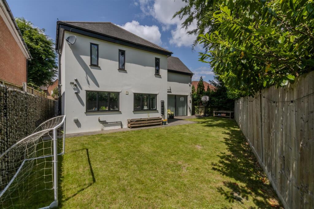 Rear garden
