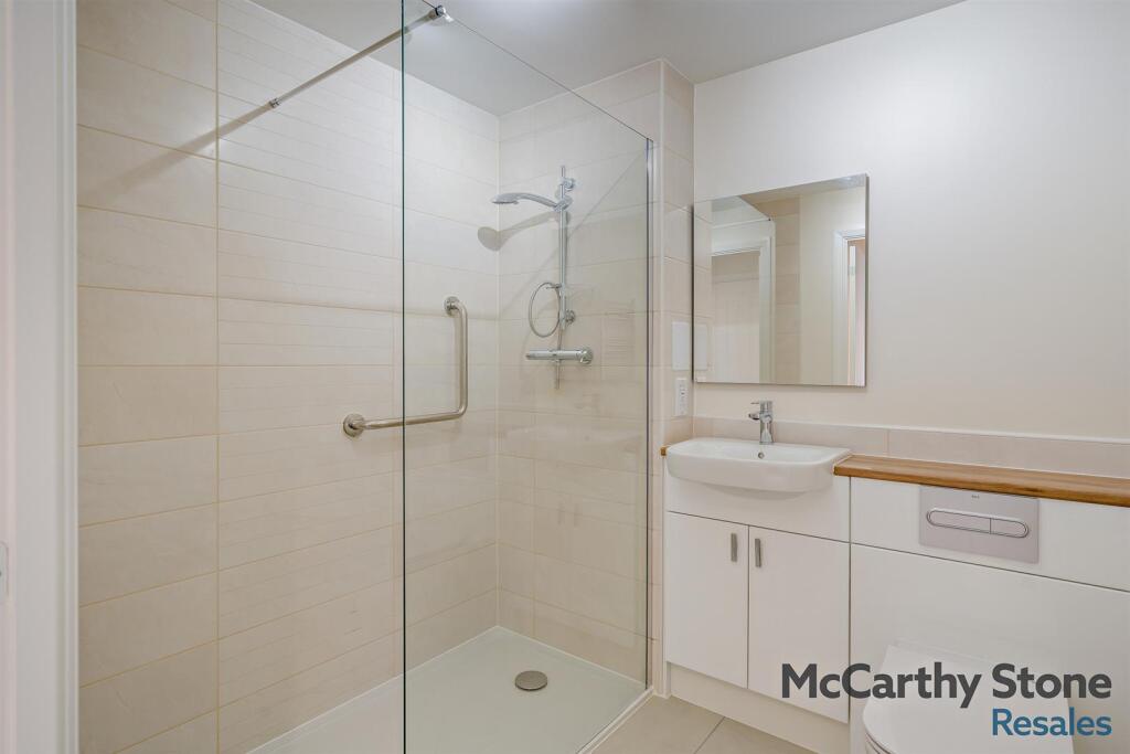 8652359-interior18-800.jpg