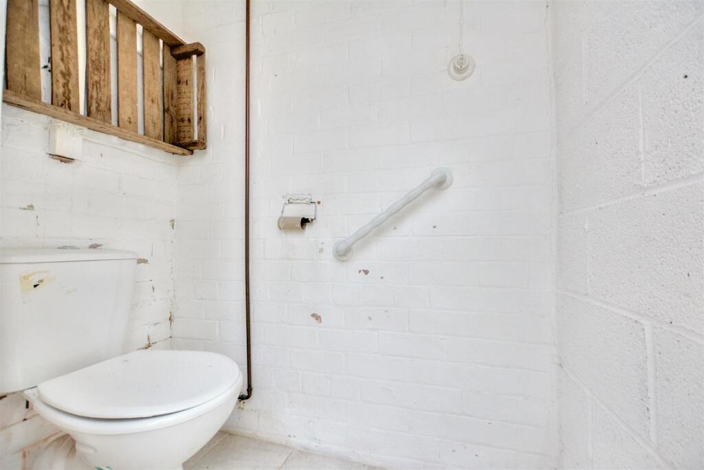 WC.jpeg