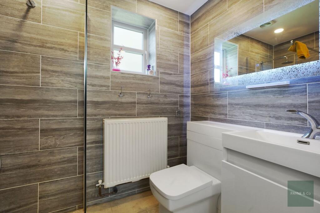 Ground Floor Shower/WC