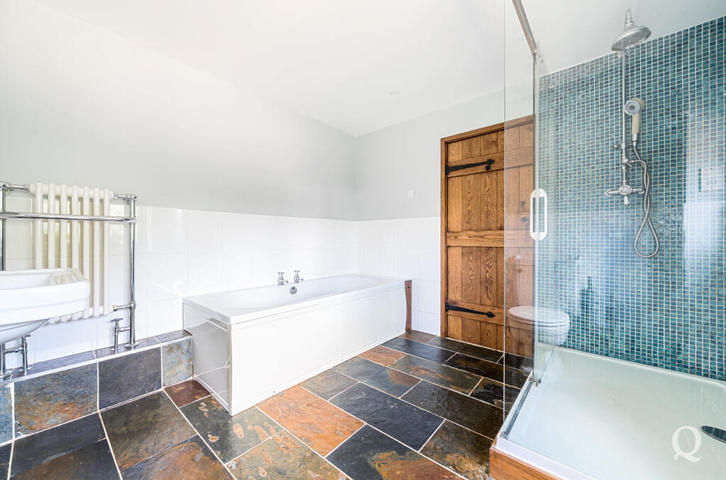 3b57f155-5df2-410...