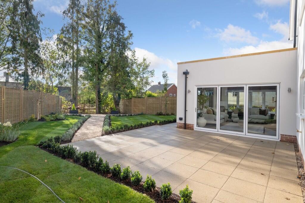 Show Home Image