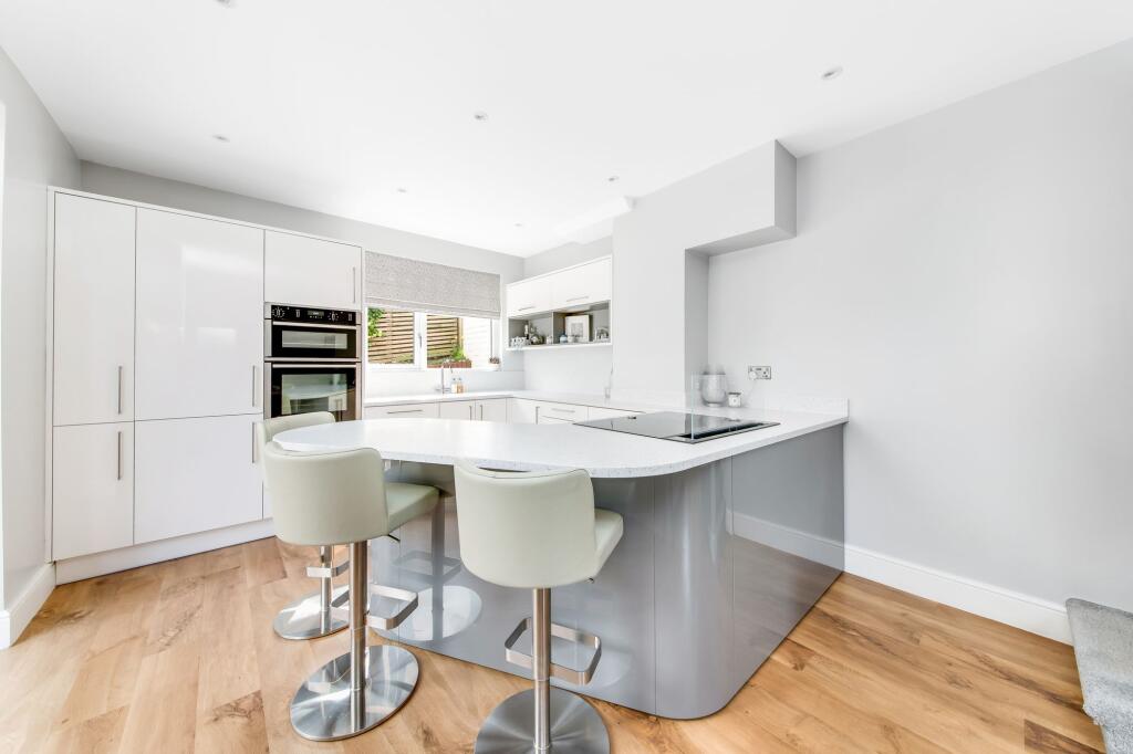 LIVING DINING KITCHEN