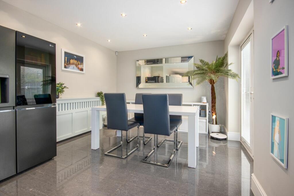 Kitchen Breakfast Room