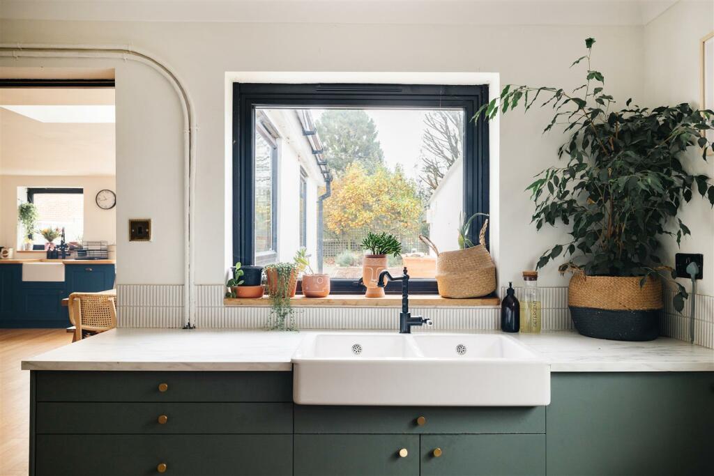 alpha cottage (11).jpg