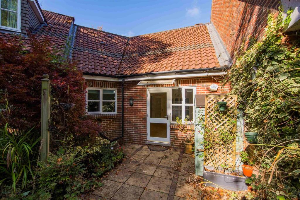 19-willicombe-park-property (9).jpg