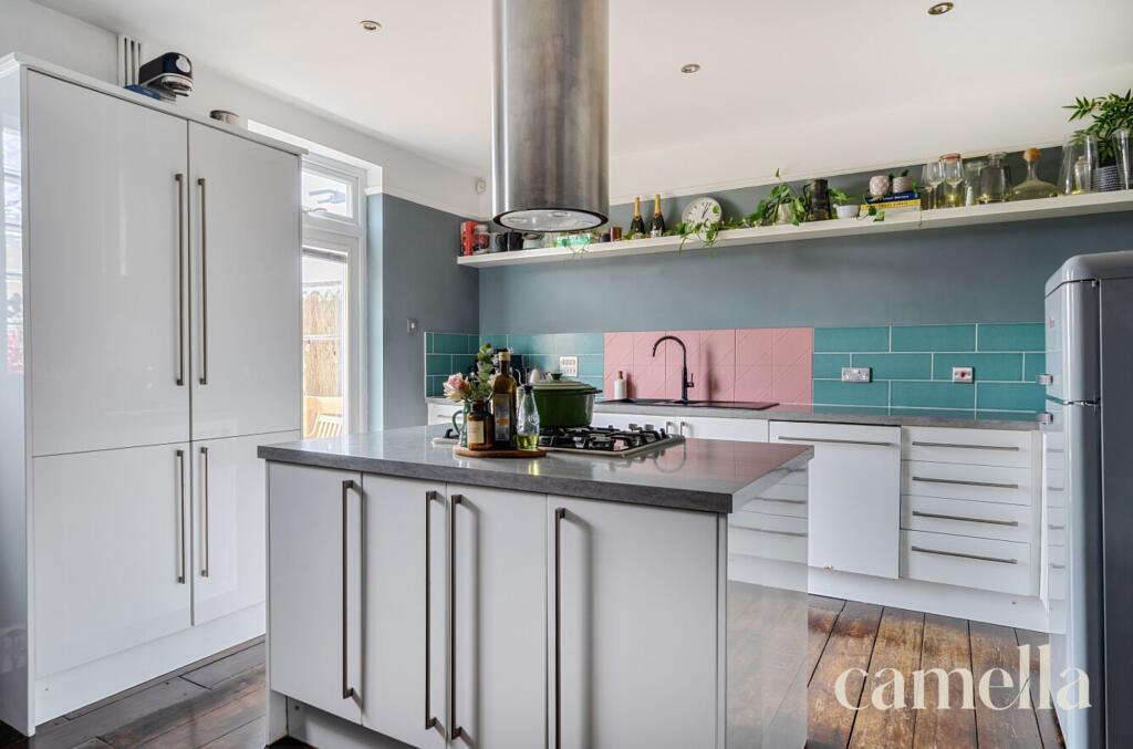 Kitchen / Dining Room