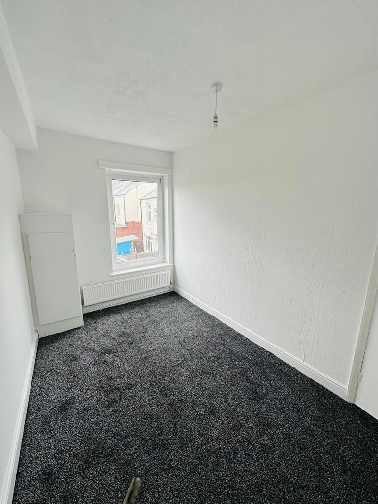 0d9f908c-96f9-495...