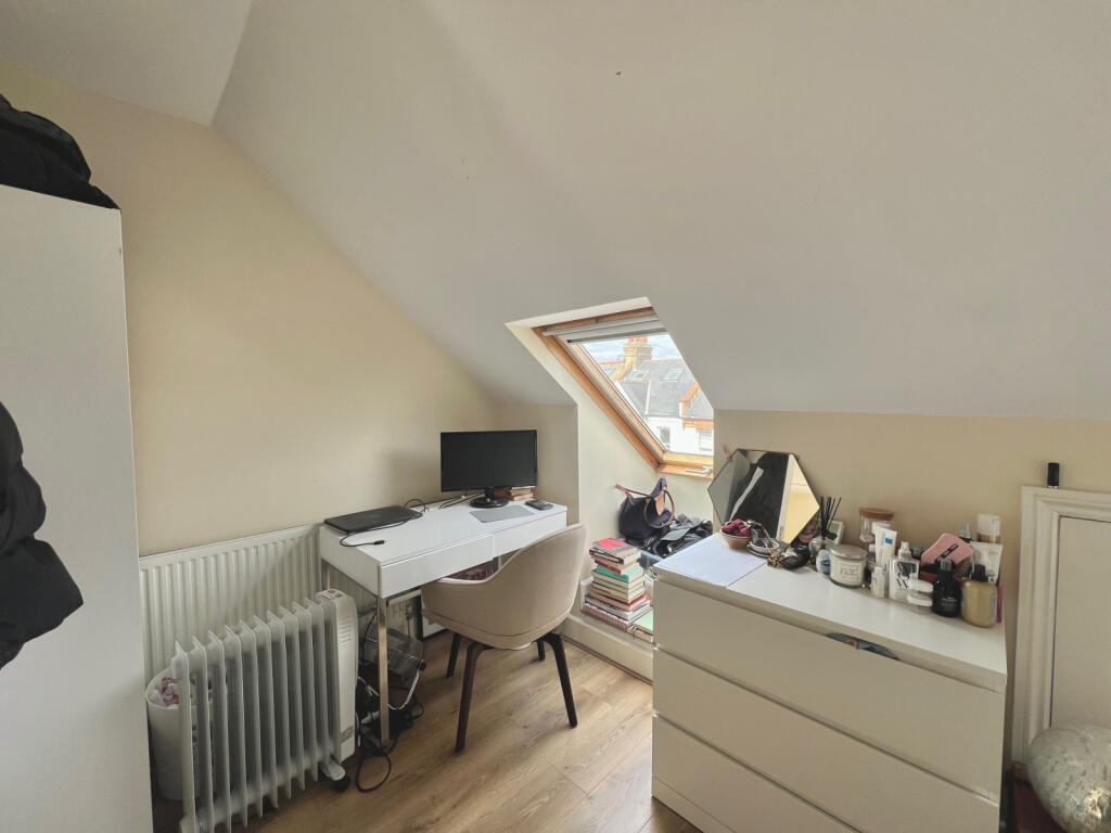 Top/Second Floor, Room 6