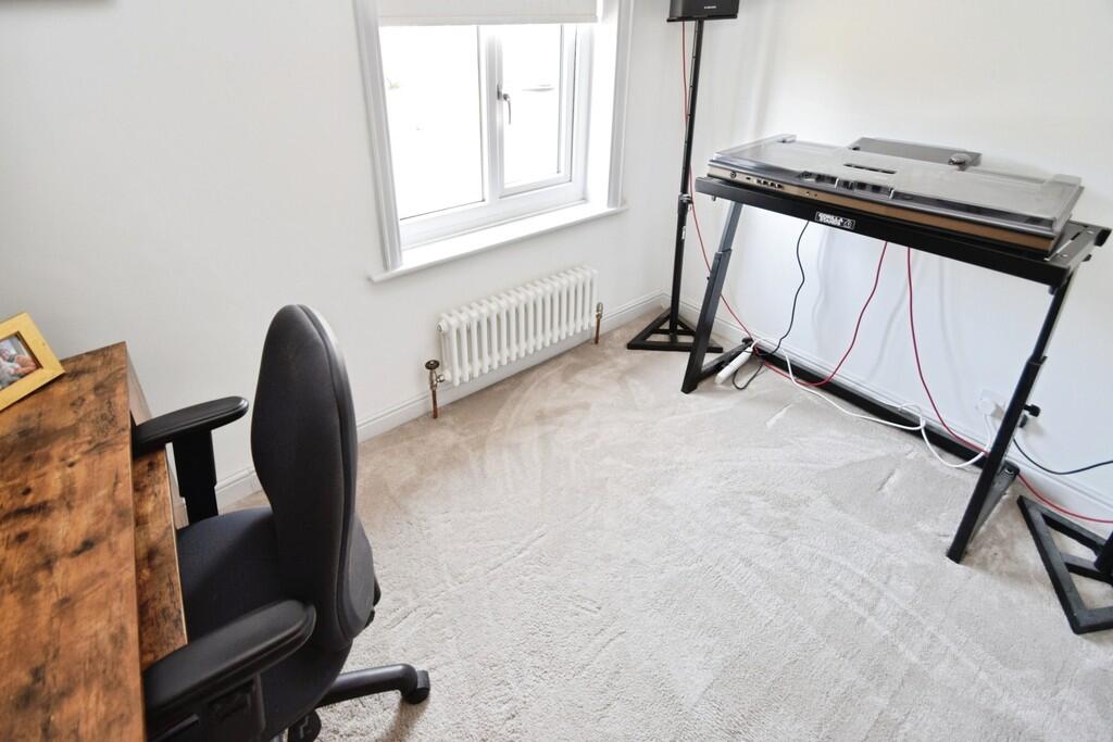 3e144f07-Bedroom ...