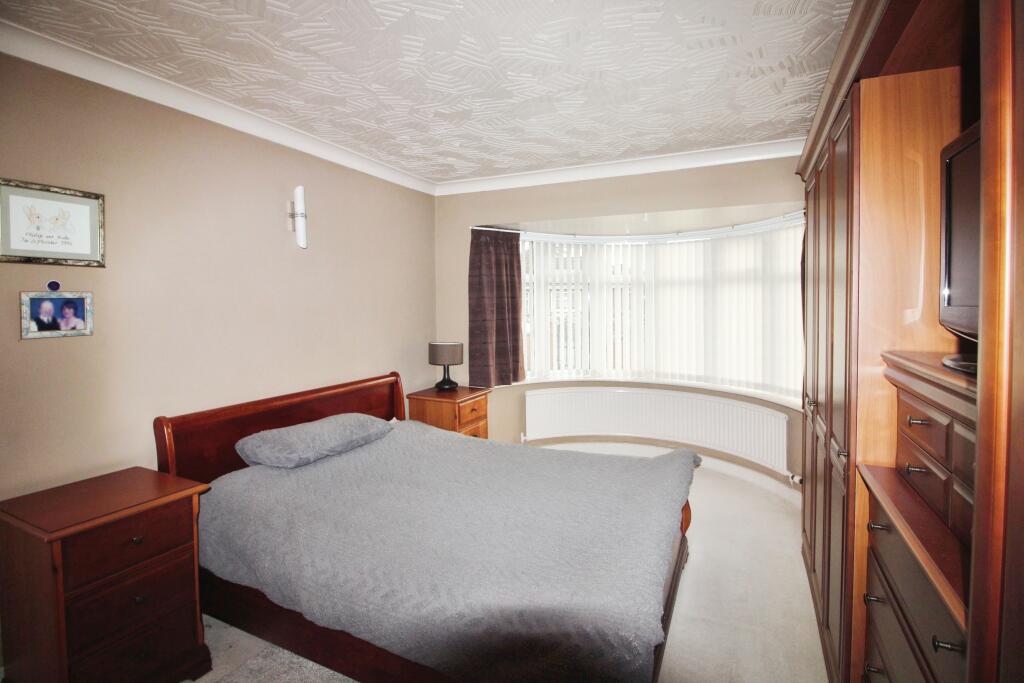 Bedroom 1,.JPG