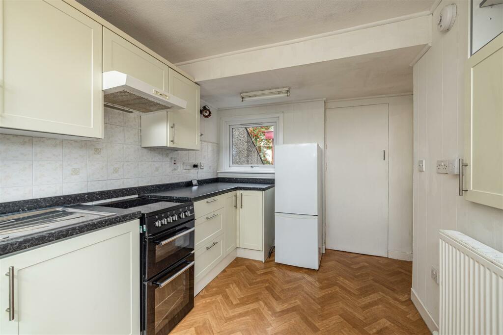 2 Westfield Street Earlston 16.JPG