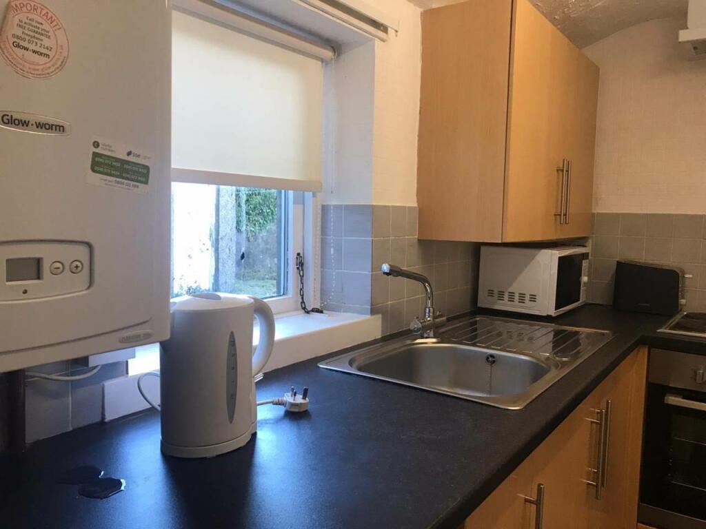 Kitchen 2