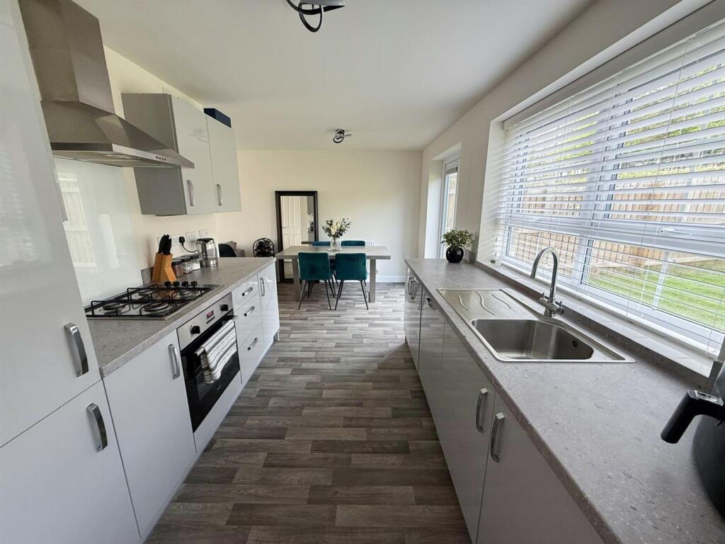 Three Bed Detached in Silsden 4.jpg