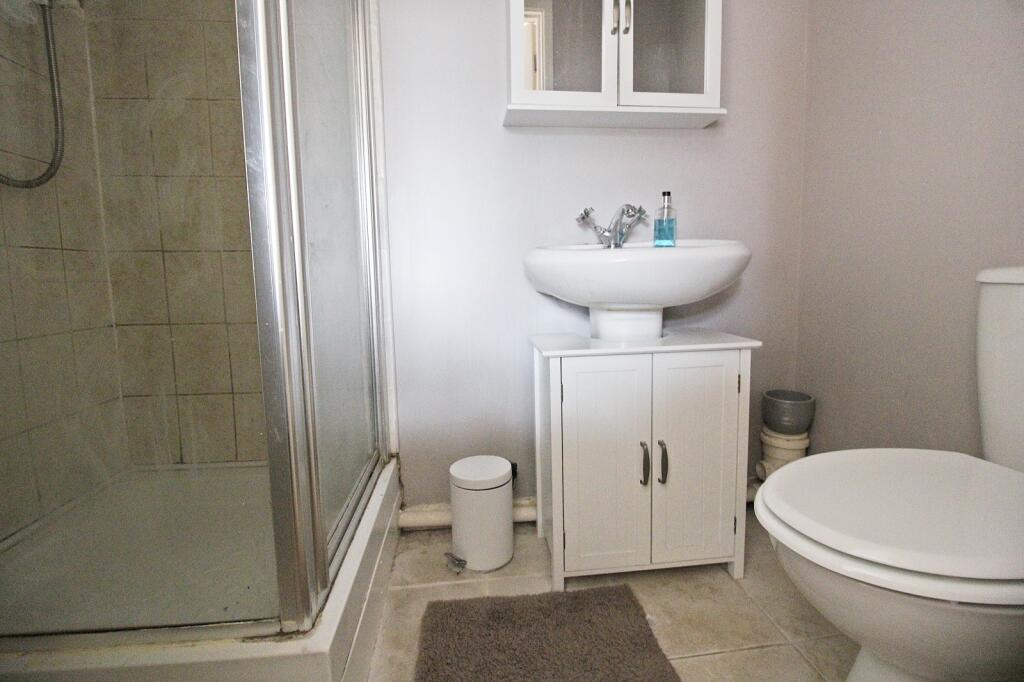 En Suite 2