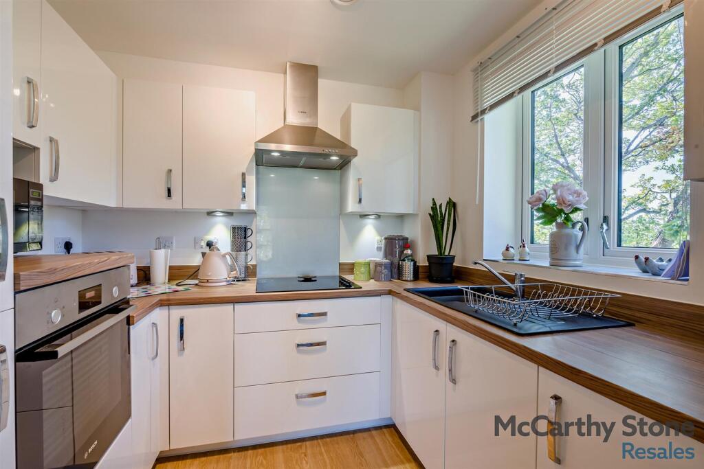 8663835-interior13-800.jpg