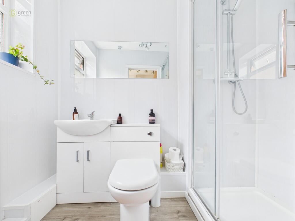 CAM03830G0-PR0182...