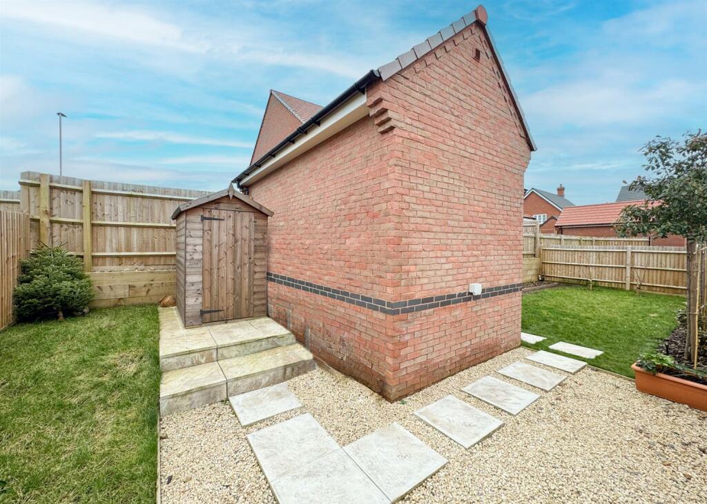 SECRET GARDEN AREA
