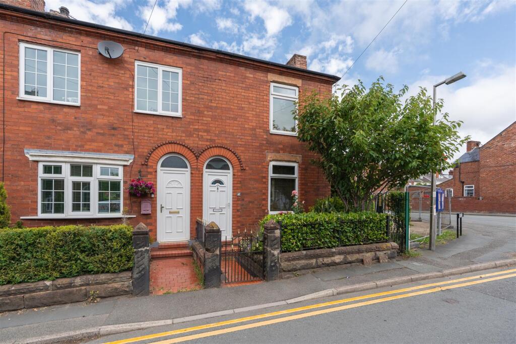 47 Lydyett Lane-54.jpg