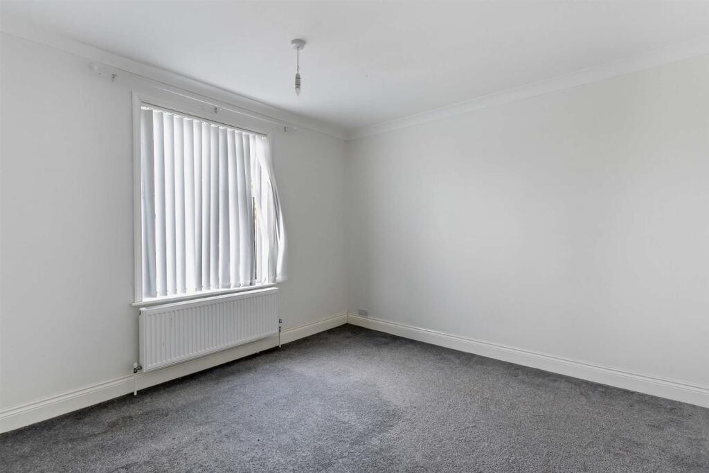 8660045-interior02-800.jpg