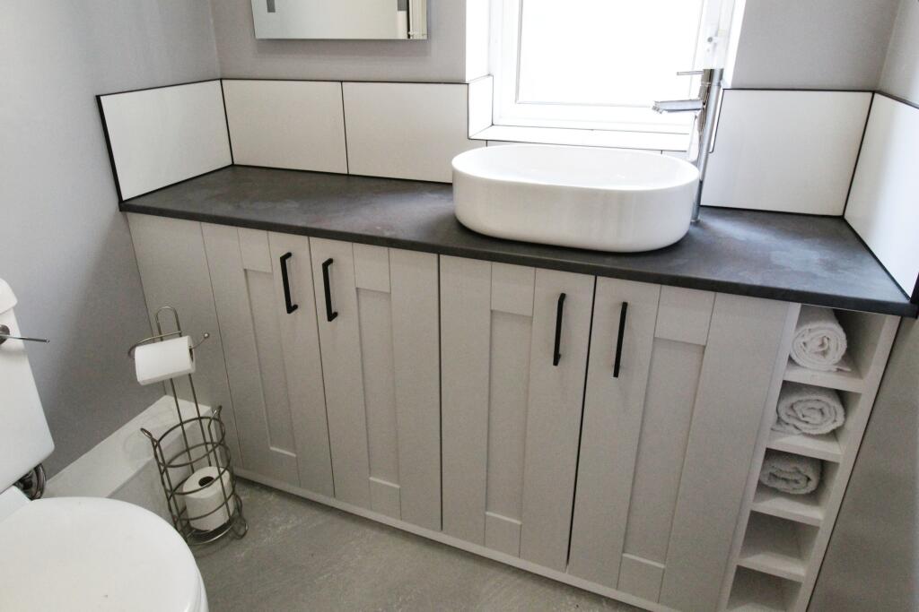 Ensuite